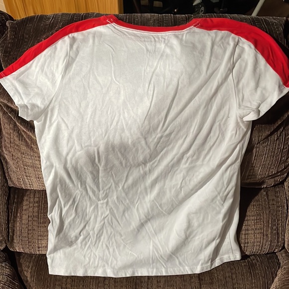 Abercrombie Minnie T-shirt with book - Picture 4 of 9